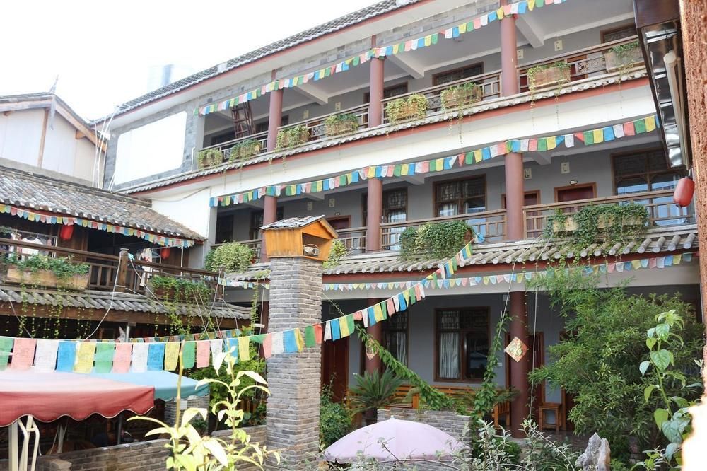 Lijiang Senior Leader Youth Hostel Esterno foto